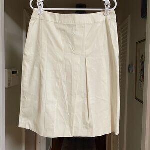 EUC AKRIS Punto Pleated Skirt